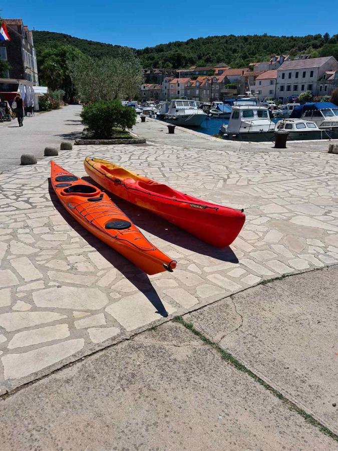 Apartmani Fortuna Zlarin Kültér fotó