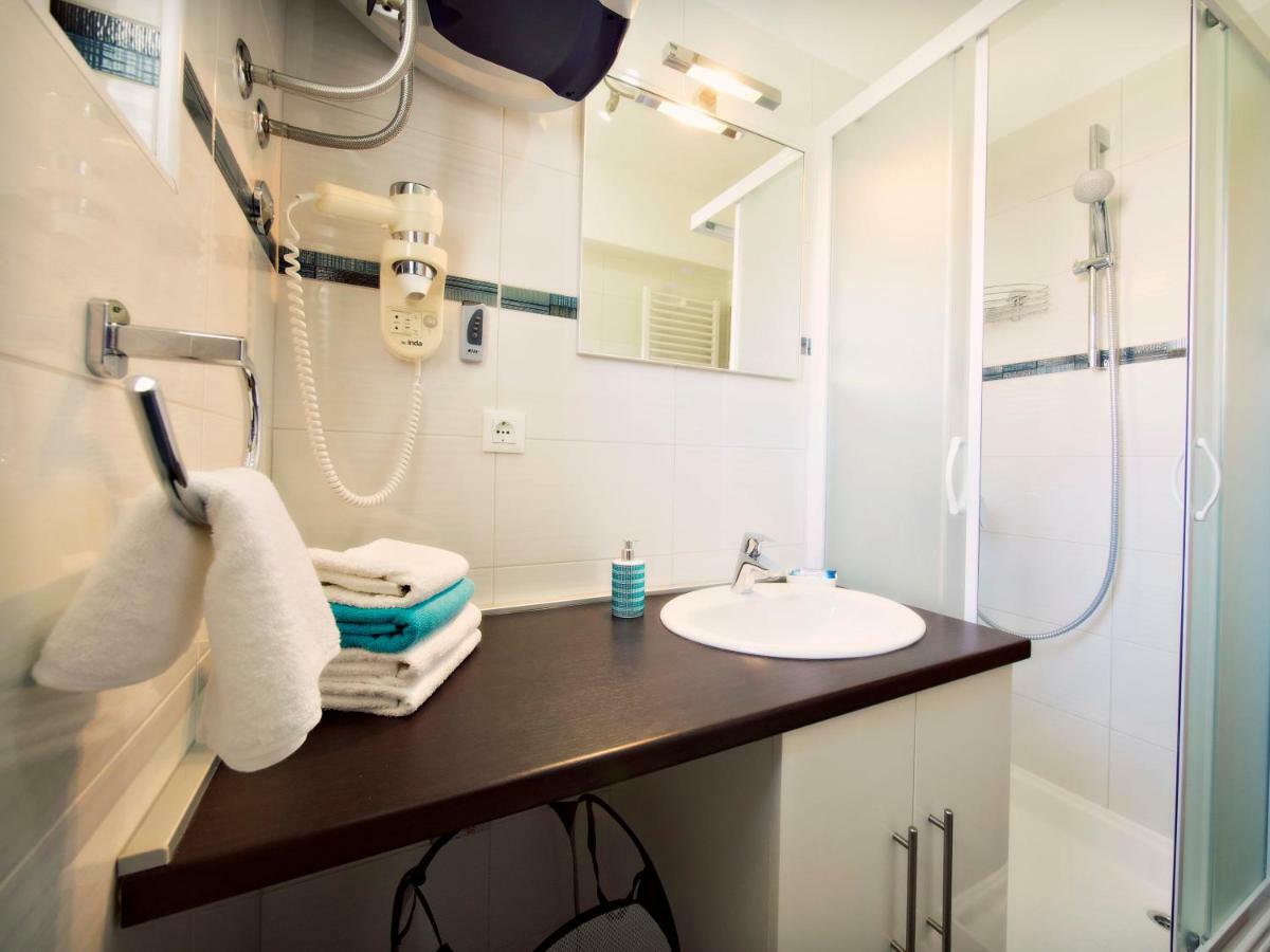 Apartmani Fortuna Zlarin Kültér fotó